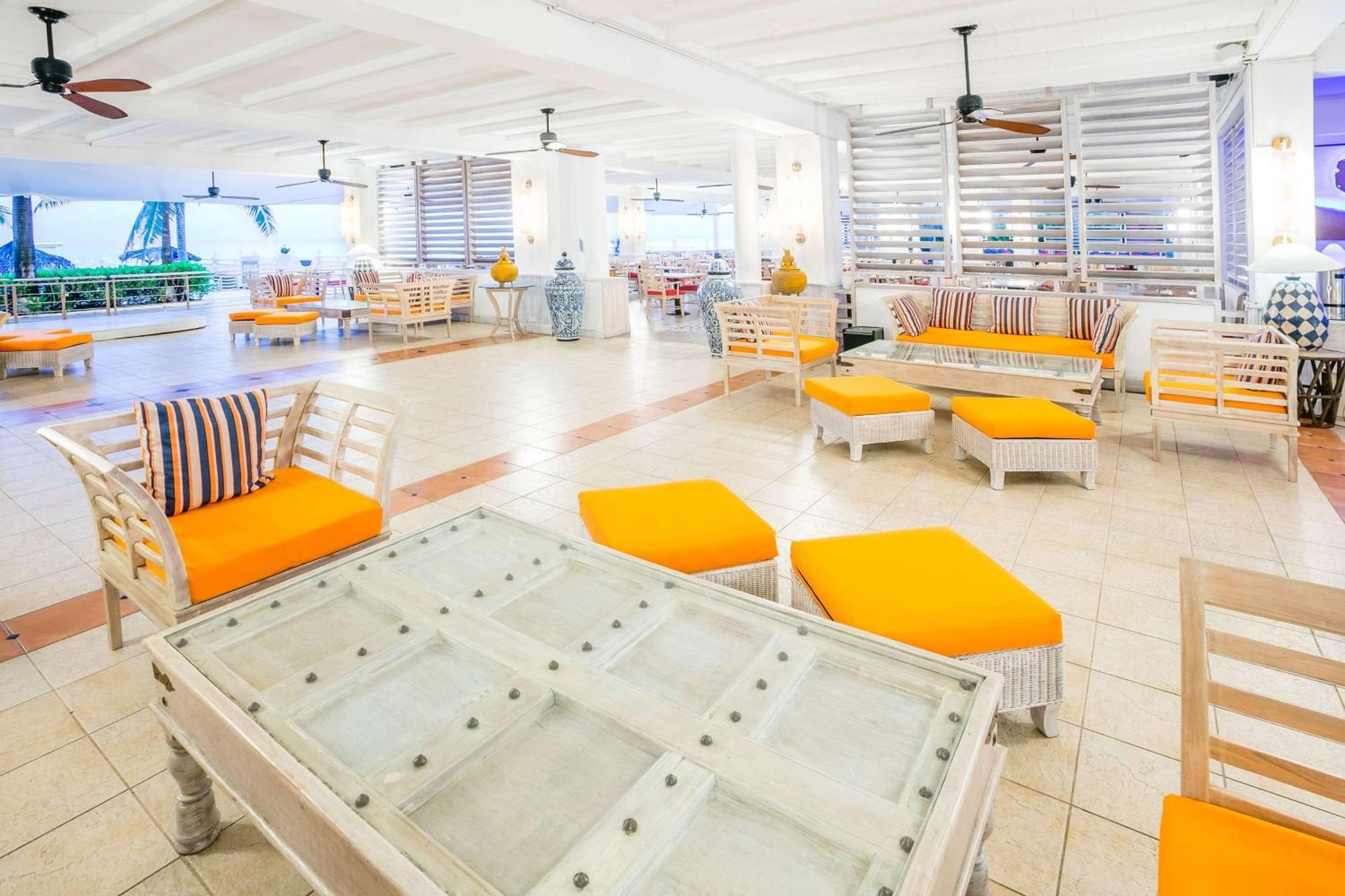 Grand Decameron Montego Beach, A Trademark All-Inclusive Resort Montego Bay Esterno foto