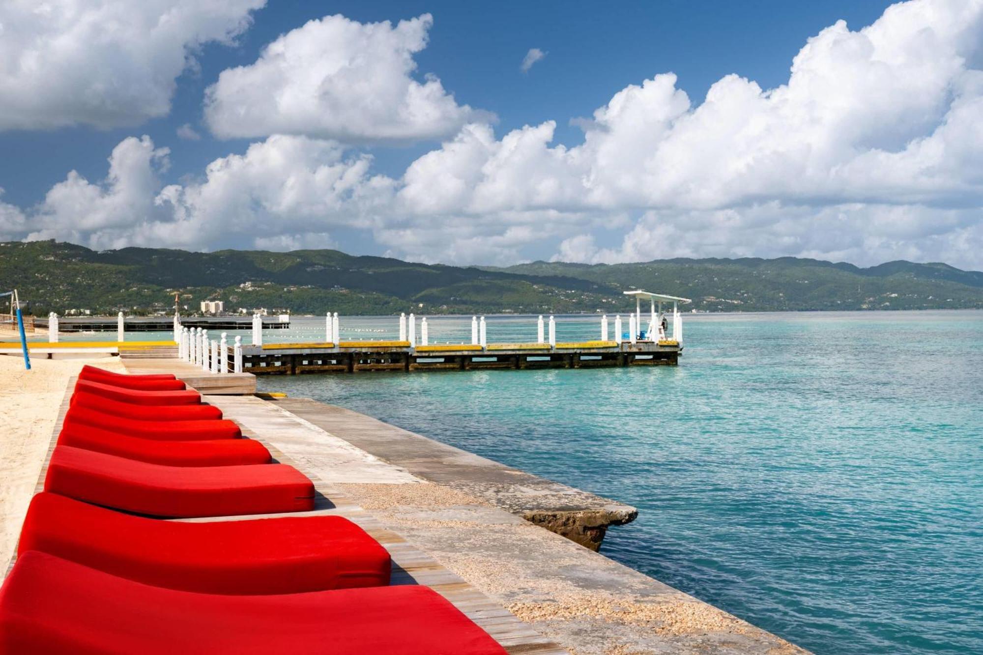 Grand Decameron Montego Beach, A Trademark All-Inclusive Resort Montego Bay Esterno foto