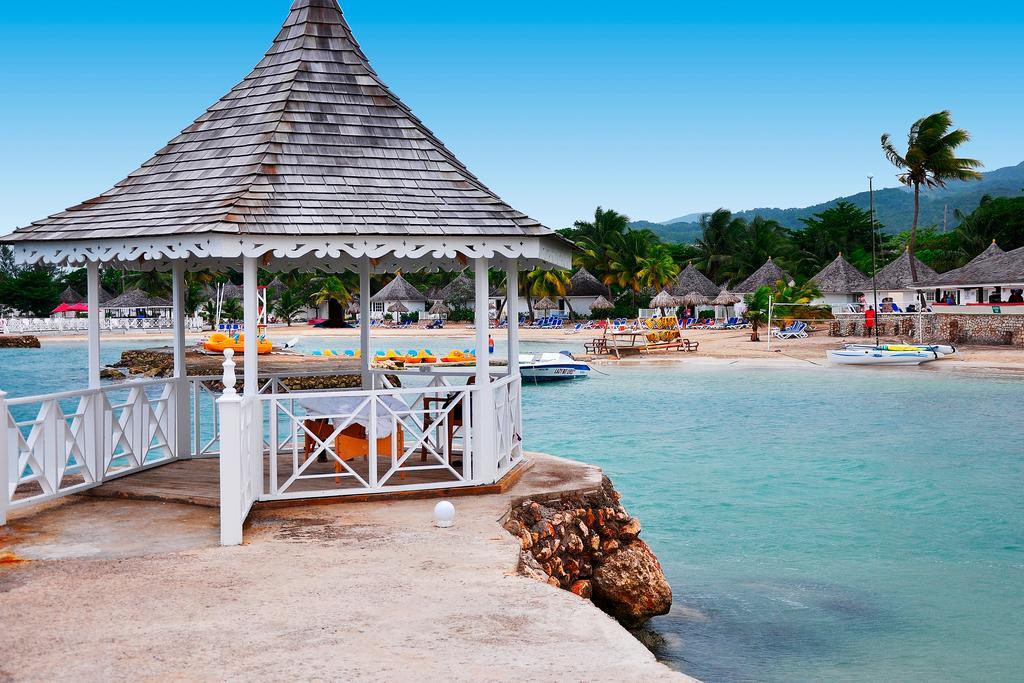 Grand Decameron Montego Beach, A Trademark All-Inclusive Resort Montego Bay Esterno foto